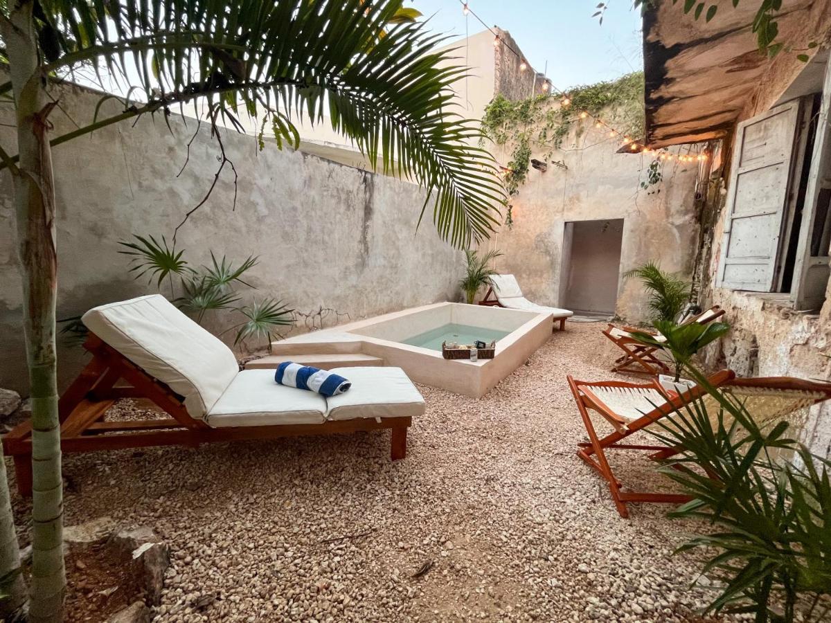Unique Mystic Pool Yard Only 3 Blocks Main Sq Villa Mérida Eksteriør billede